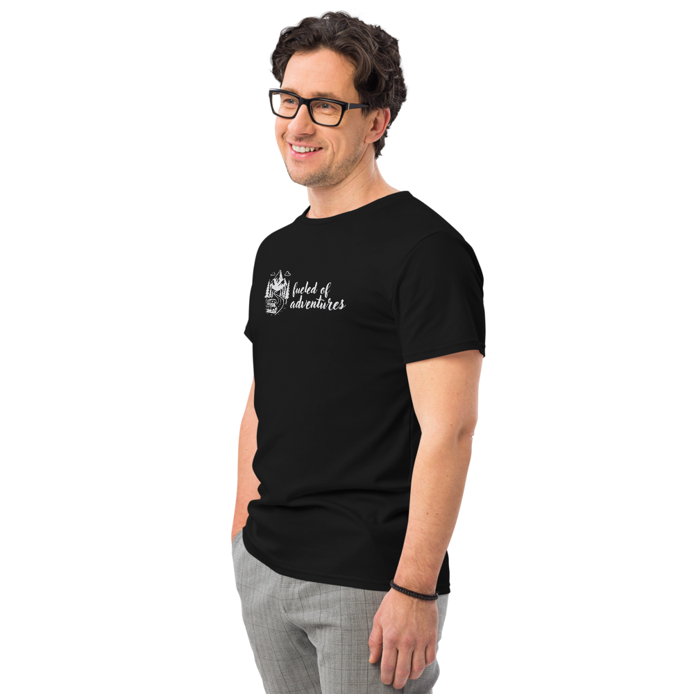 Fueled of Adventures - T-Shirt aus Premium-Baumwolle